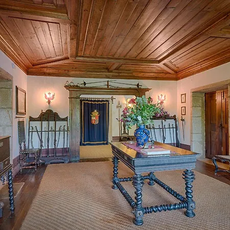 Paco De - Turismo De Habitacao B&B Lanheses