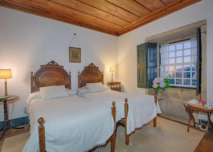 Paço De - Turismo De Couette-café 3*